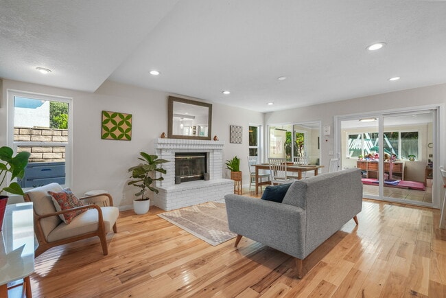 Photo - 24529 Starlight Ln