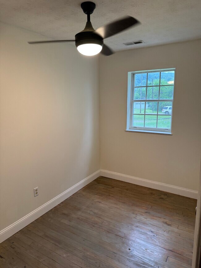 4511 LucasvilleMinford Rd Rental House Rental in Minford, OH