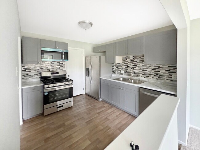 Photo - 1540 Heather Ct