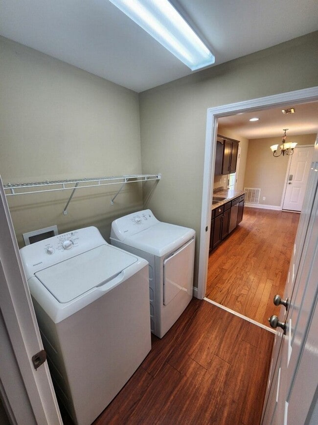 Photo - 4 Bedroom Home in the Reserve Neighborhood with Garage and Washer/Dryer Included