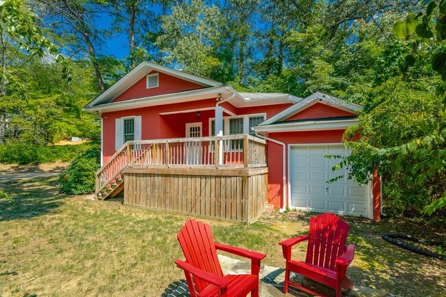 Building Photo - 2 Bedroom Home in North Chattanooga