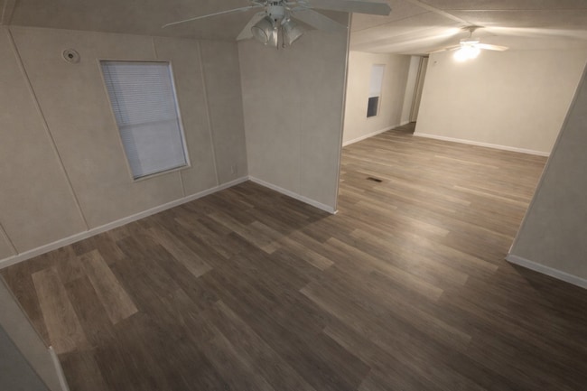 Photo - 106 Jesse Dr