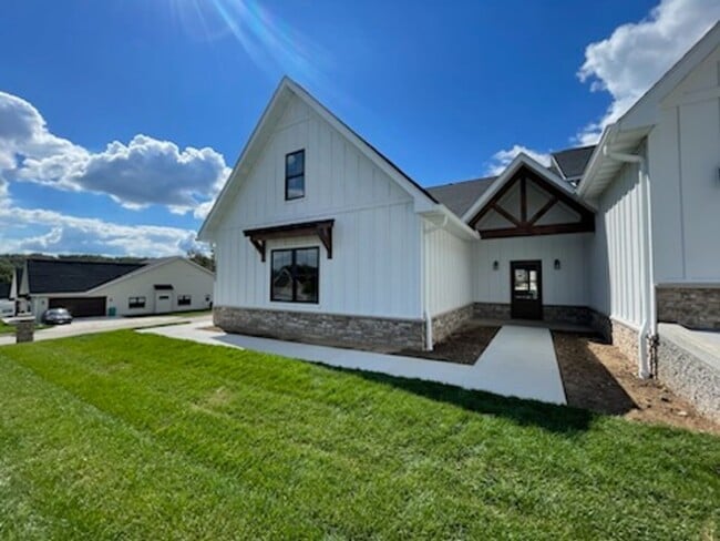 10547 Calli Ct