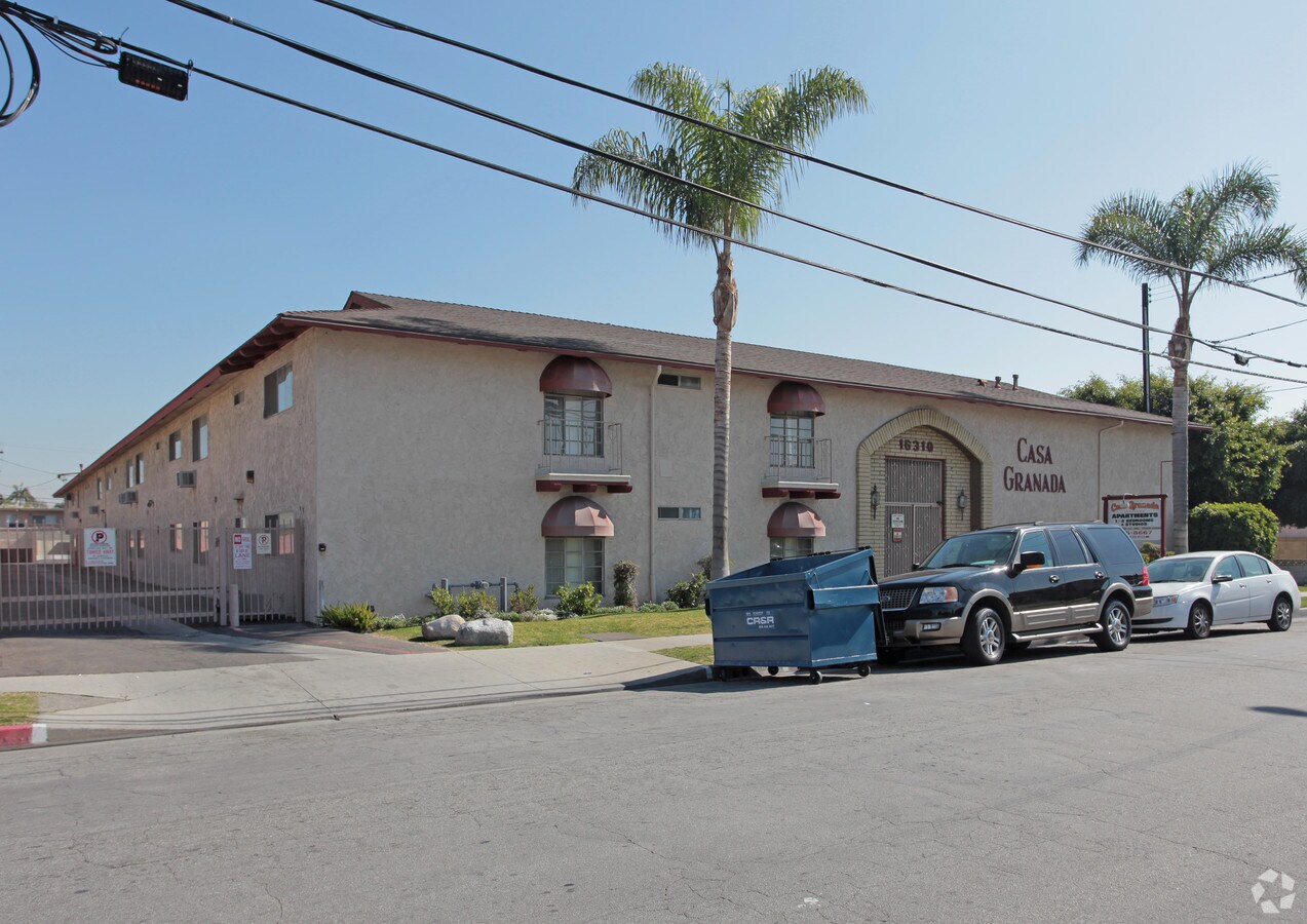 Photo - Casa Granada Apartments
