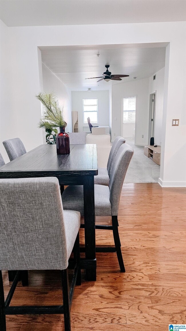 Photo - 401 20th St S Unidad 208