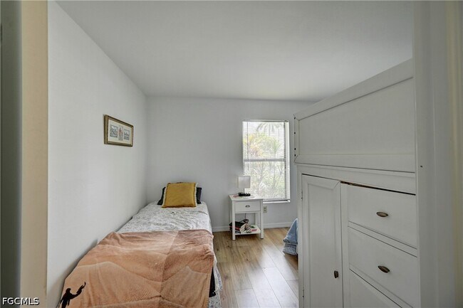 Photo - 1433 SW 51st Ln Unit 98