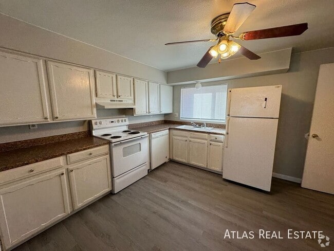 Building Photo - 2116 Friendship Pl Unit 3 Rental