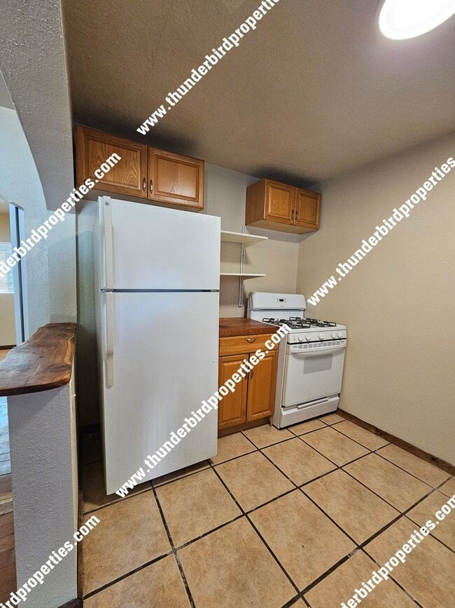 Photo - 4700 Central Ave SW Unit #B