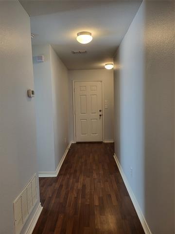 Photo - 6925 Planters Row Dr