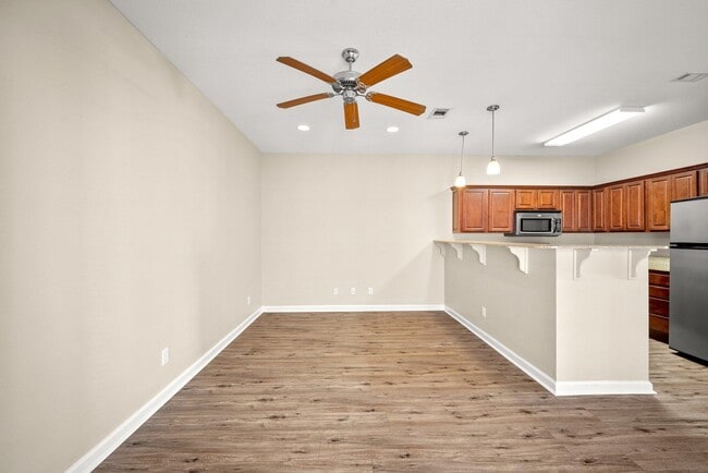 Photo - 721 Arbor Lake Dr