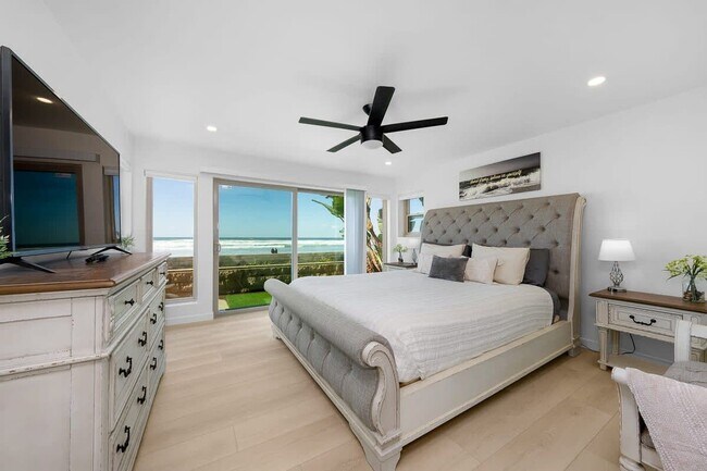 3901 Ocean Front Walk