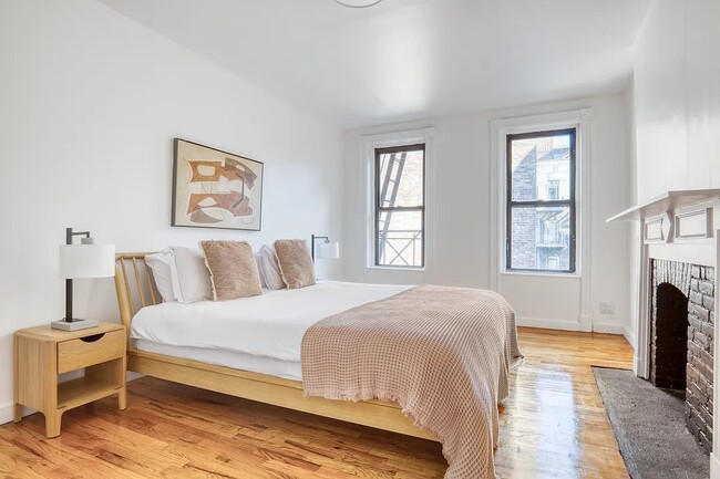 Photo - 661 Washington St Apartment Unit 11