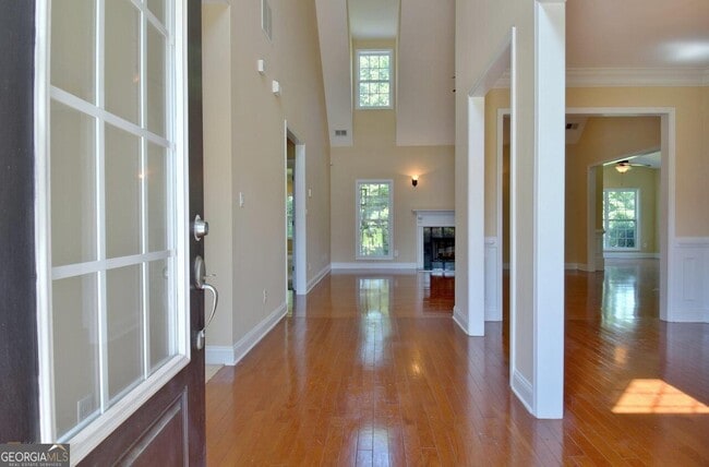 Photo - 170 Diana Dr