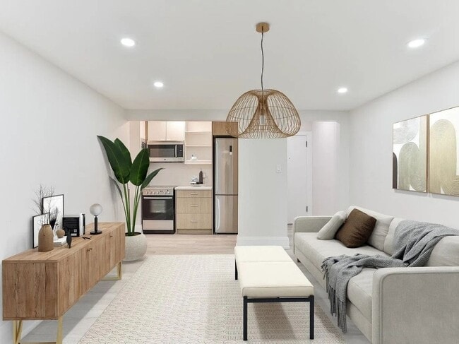 Building Photo - Forest Hill Manor