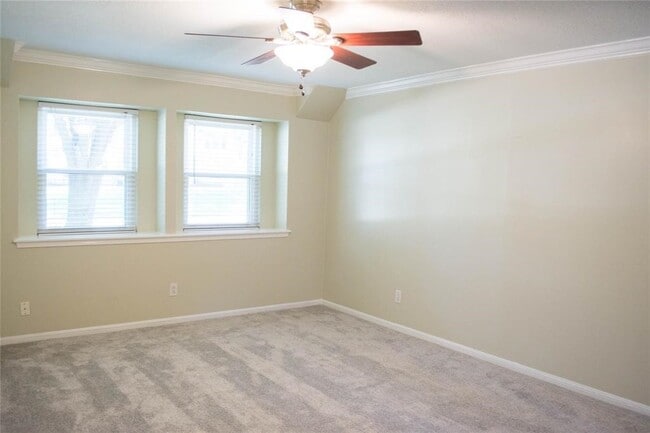 Photo - 18119 Shadow Valley Dr