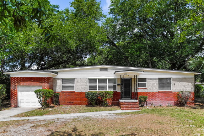 Building Photo - 3804 Rogero Rd Rental