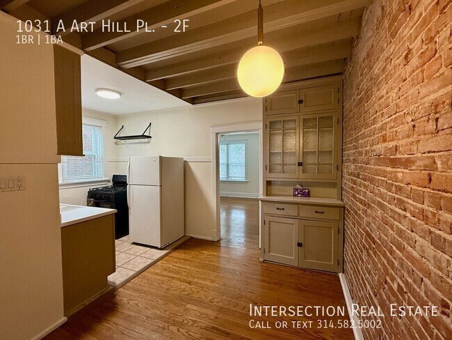 Photo - 1031 Art Hill Pl Unit 2F