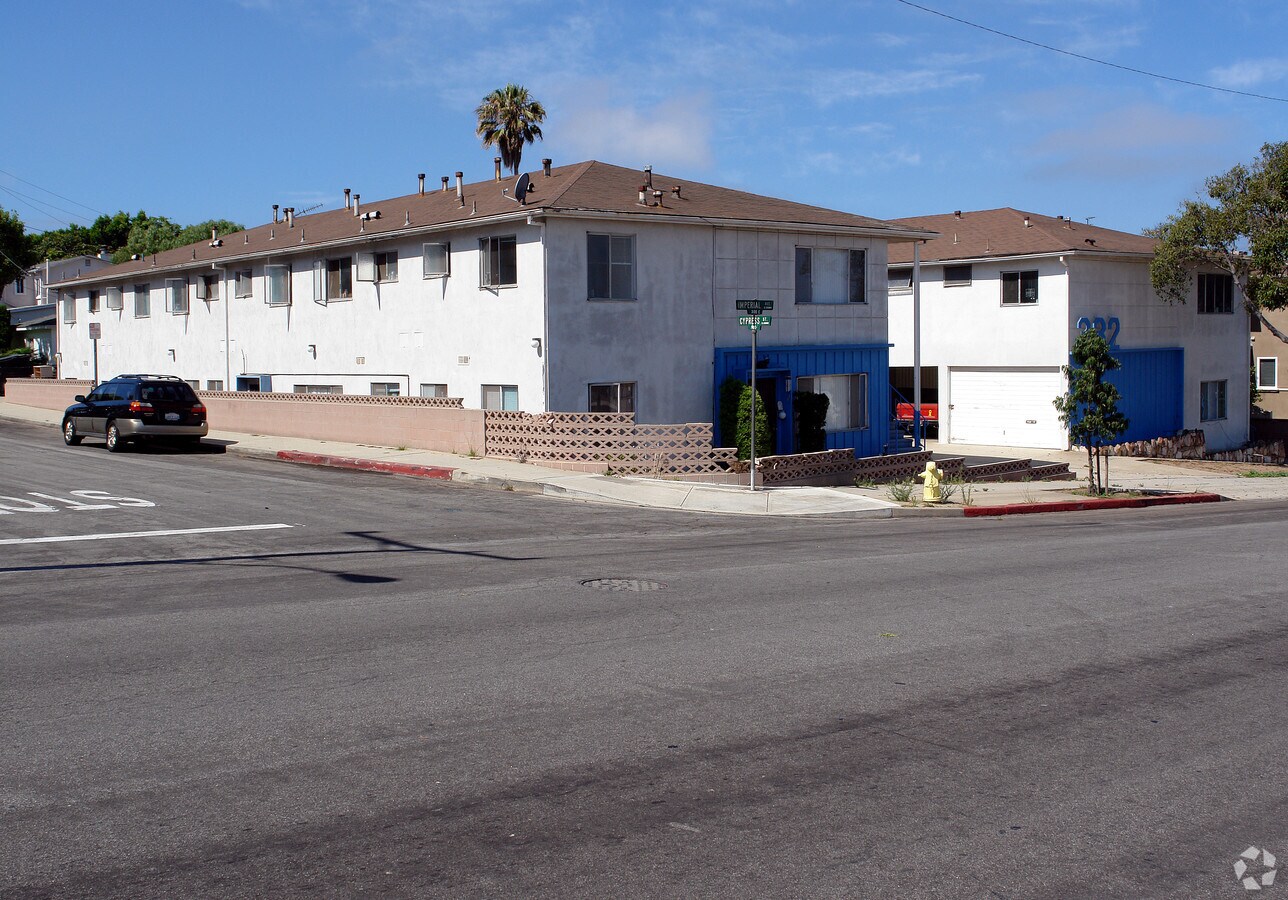 Photo - 332 E Imperial Ave