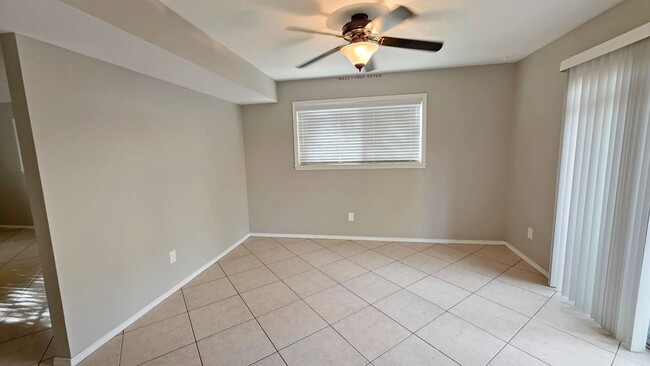 Photo - 3 Bedroom 2.5 Bathroom Townhouse Available...