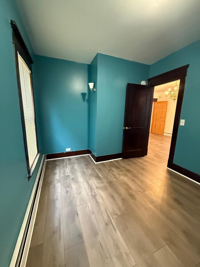 Photo - 30 Macamley St Unit 1 floor