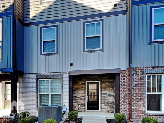 Building Photo - 302 Negri Ct