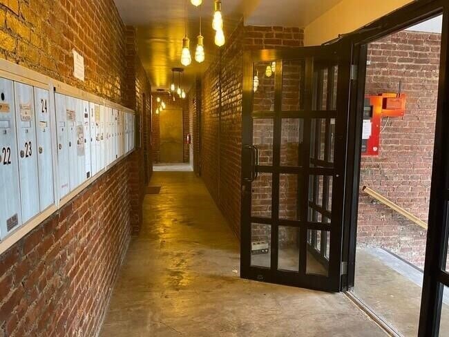 Photo - 35 Rock St Unit 25