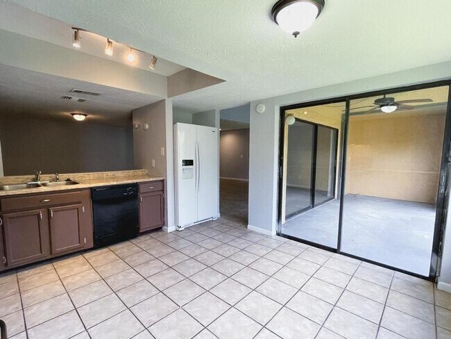 5143 Puritan Cir