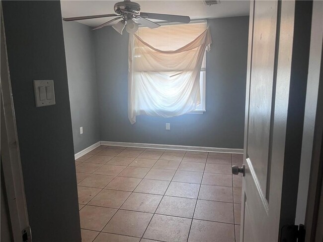 Photo - 7500 Symmes Ave