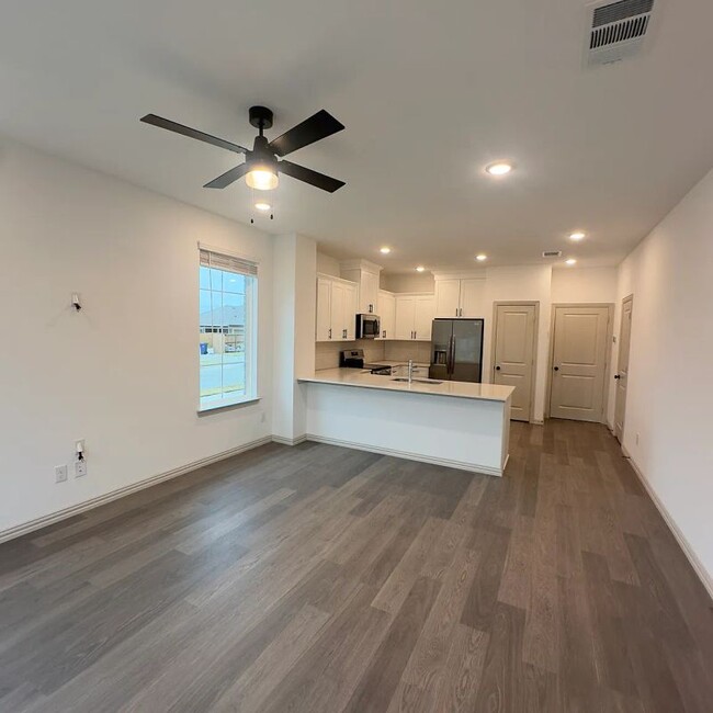 Photo - 5370 Springlake Pkwy Townhome