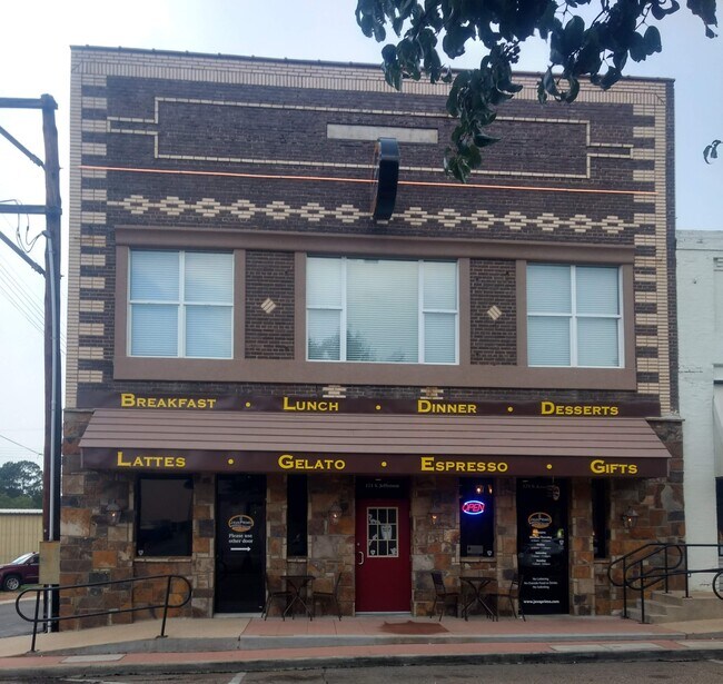 121 S Jefferson St