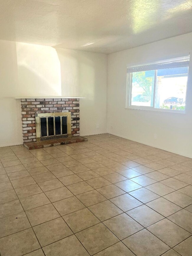 Photo - 820 Welburn Ave