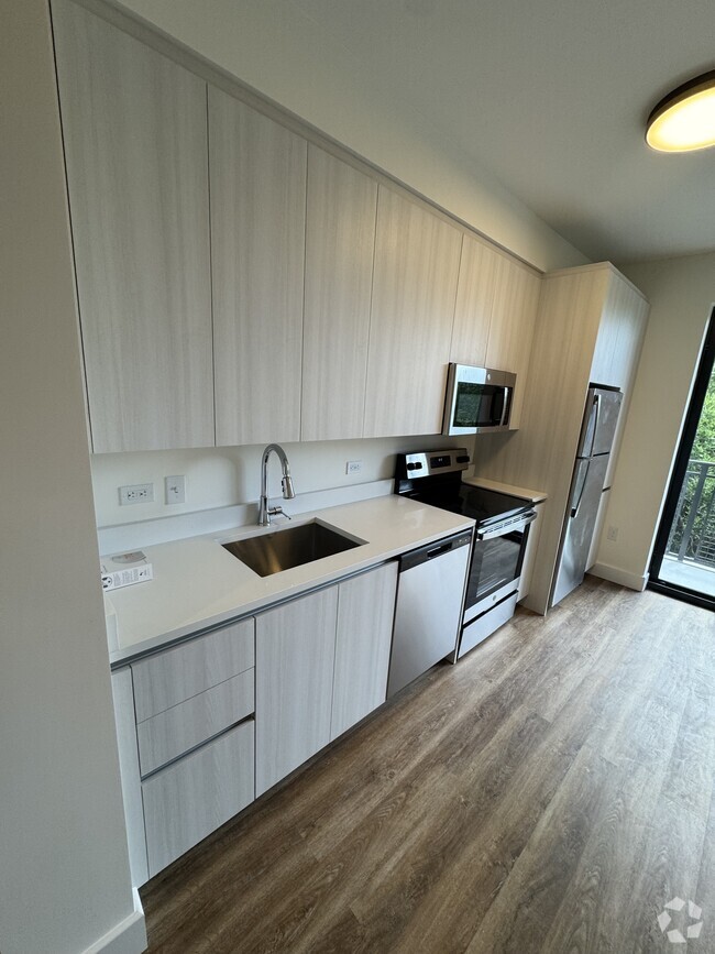Building Photo - 143 SE 2nd Ct Unit S10 Rental