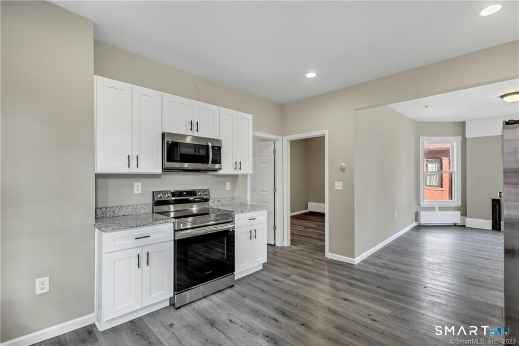 Photo - 60 Russ St Unit 2A