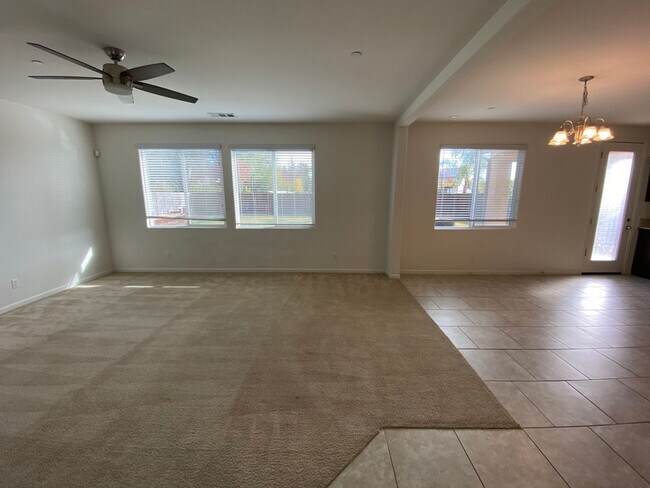 Immaculate Lemoore home for rent coming soon! - Immaculate Lemoore home for rent coming soon!