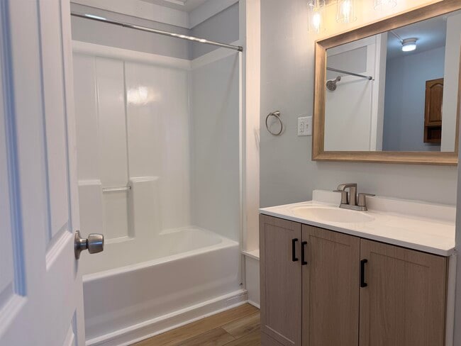 Photo - 42 Broadway Unit 4