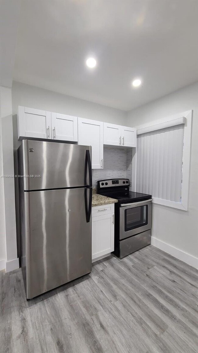 Photo - 2610 Grant St Apartment Unit 2