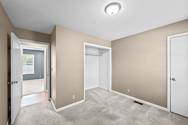 Photo - 2700 Perry St