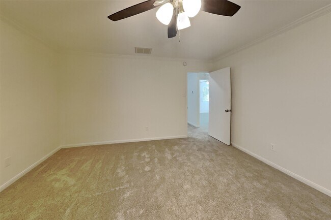 Photo - 32334 Summer Park Ln