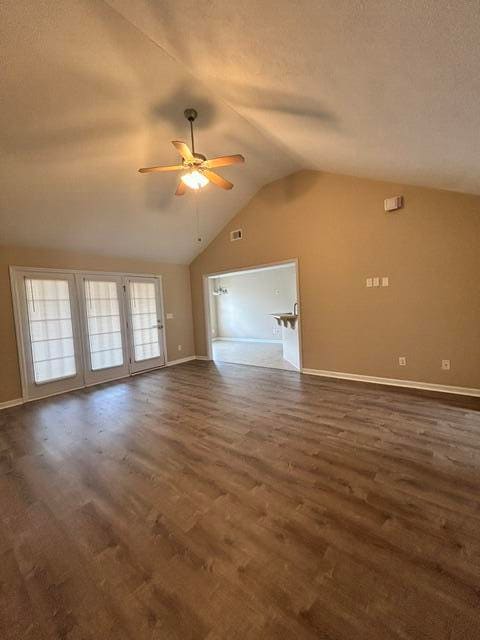 Photo - 167 Fox Haven Dr