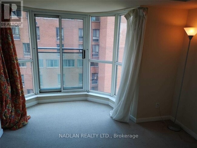 Photo - 8 Park Rd Unit 1603