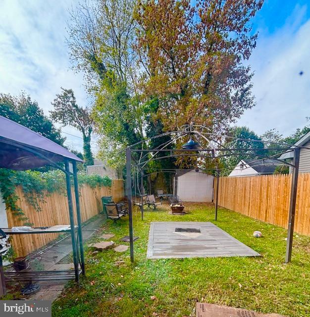 Photo - 320 Loney St