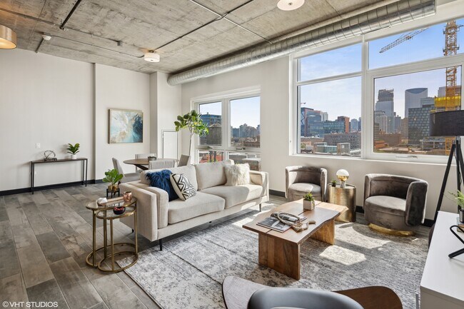 Photo - 171 N Aberdeen St Unit 610