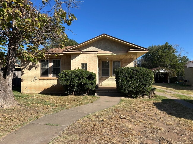 Building Photo - 2-Bedroom Home with Spacious 1267 Sq Ft in...