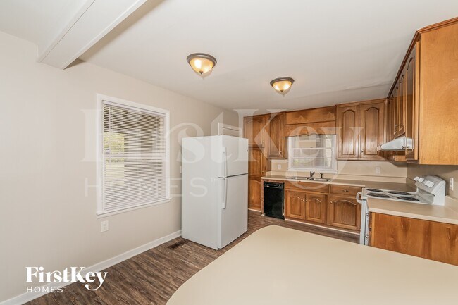 Photo - 508 26th Ave NE