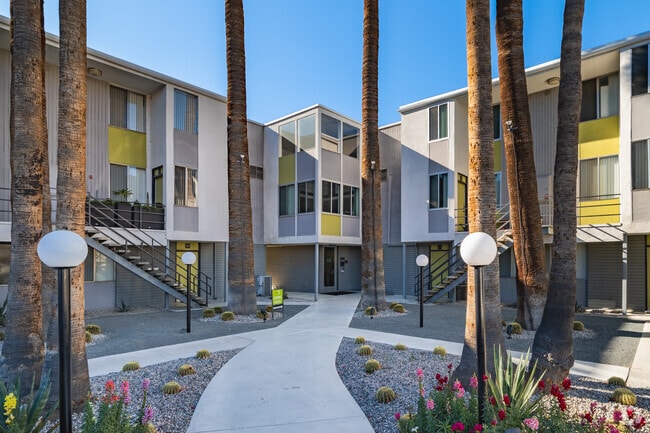 A Welcoming Entrance - Latitude 33