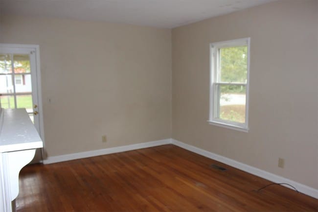 Photo - 1401 W 4th Ave