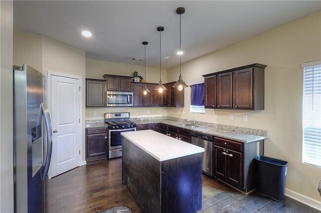 Photo - 1230 Dianne Dr