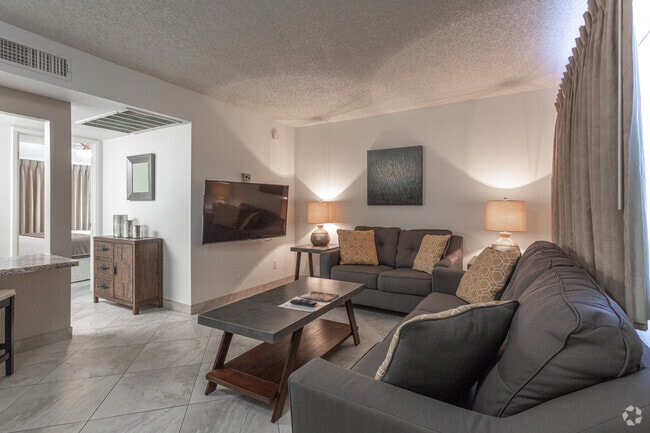 1BR, 1BA - Furnished 1 - 650 SF