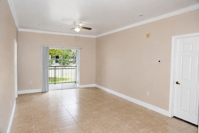 3701 Castle Pines Ln Unidad 1
