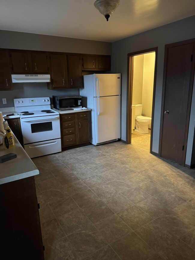 Photo - 127 N Grant Ave Unit 2